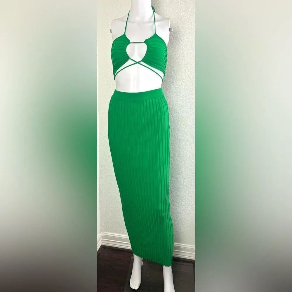 Meshki Crystal Vibrant Green Ribbed Set - Picture 4 of 13